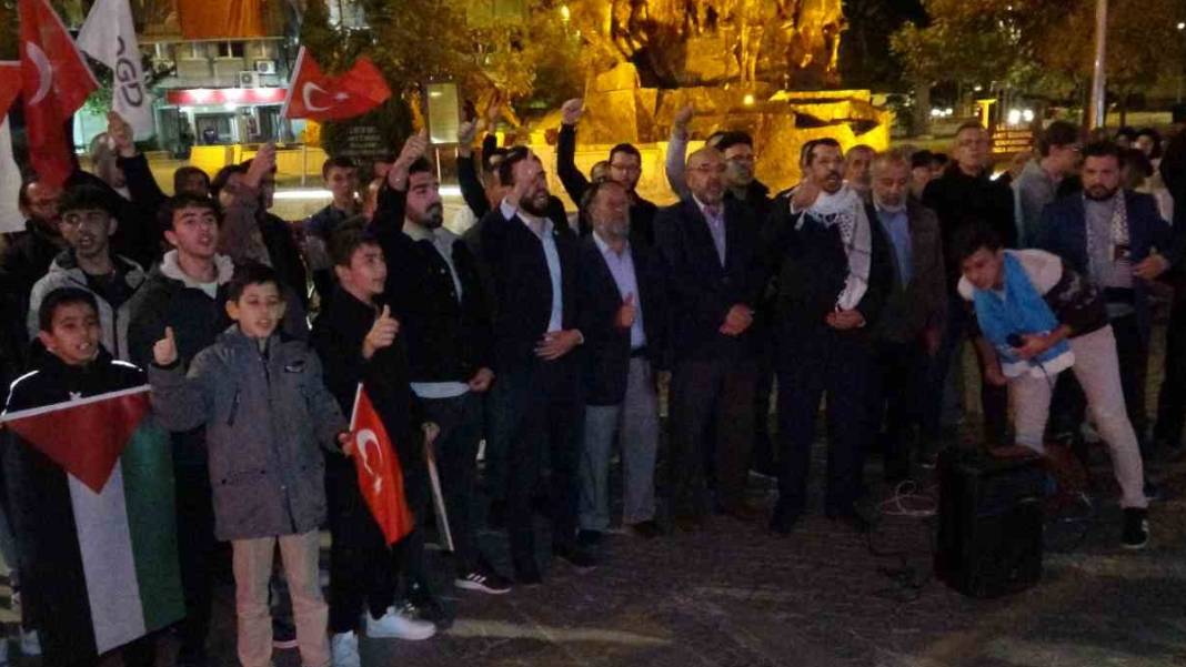 Türkiye'nin dört bir yanından Filistin'e destek protestoları: Gazze'de insanlık ölüyor! 6